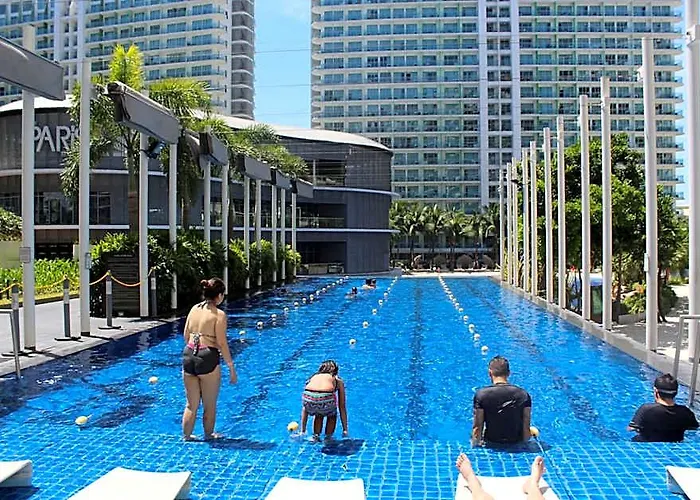 Azure C2 Balcony Wifi Near Mall Airport Multiple Units 2* Manila